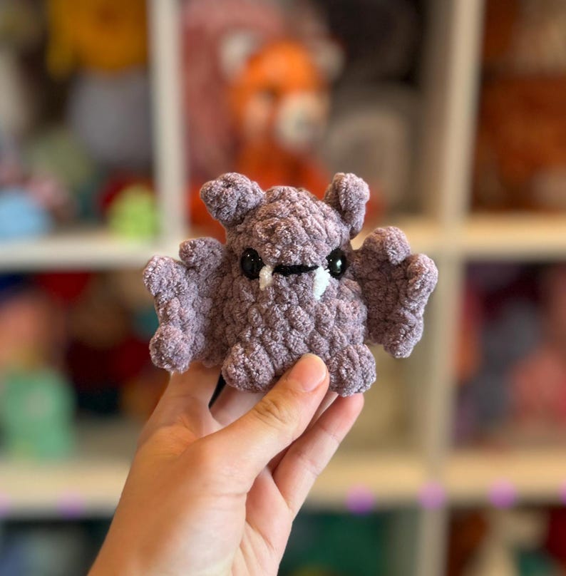 Buffy the Bat utan sömnad, virkmönster i PDF-format! Marknadsvänligt Halloween-mönster utan sömnad bild 2