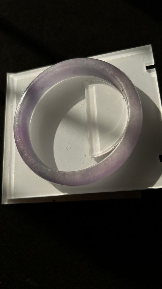 Icy high quality lavender colore jadeite bangle