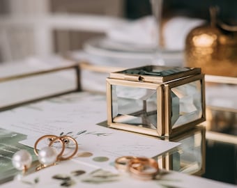 small glass ring box