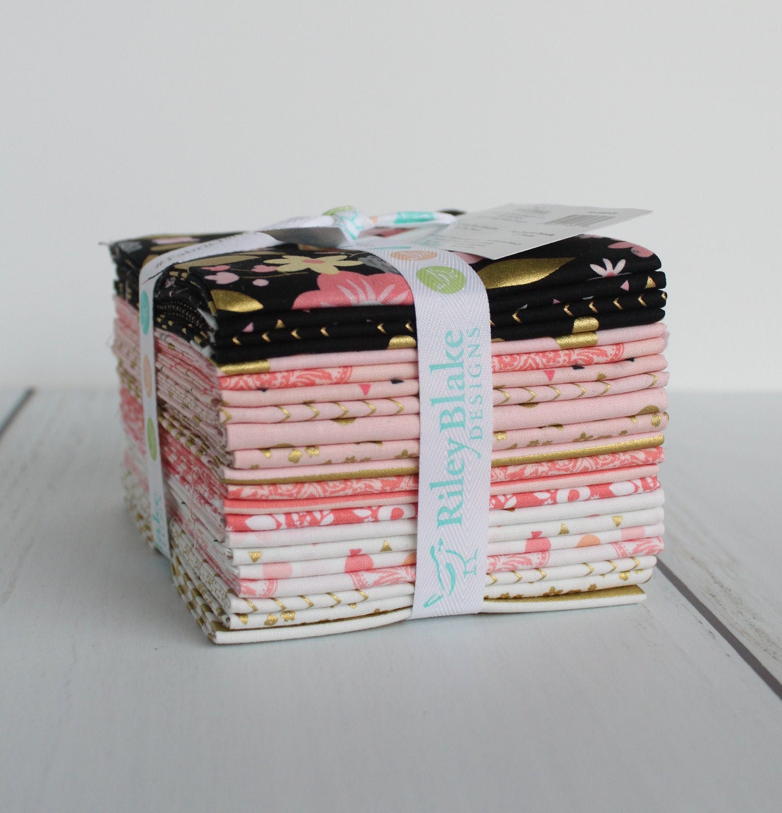 Riley Blake Designs Fabric, Love You S'more - Fat Quarter Bundle