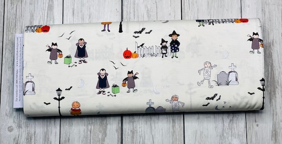 Spooky Hollow Main Eggshell Sparkle, SC10570-EGGSHELL, By Melissa Mortenson for Riley Blake Designs, Sold by the 1/2 yard or the yard