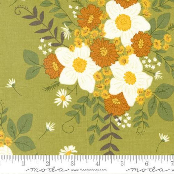 Ponderosa, Flowers, in Sapling, 20860 13, By Stacy Iest Hsu, for Moda, Sold by the 1/2 yard or the yard