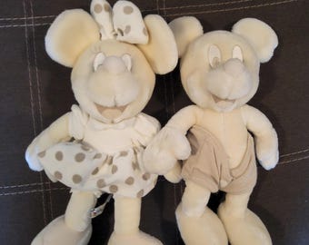 Exreamely Rare vintage Disney world cream colored Mickey and Minnie Mouse! Pick Mickey, or Minnie, or buy both! Please read info carefully?!