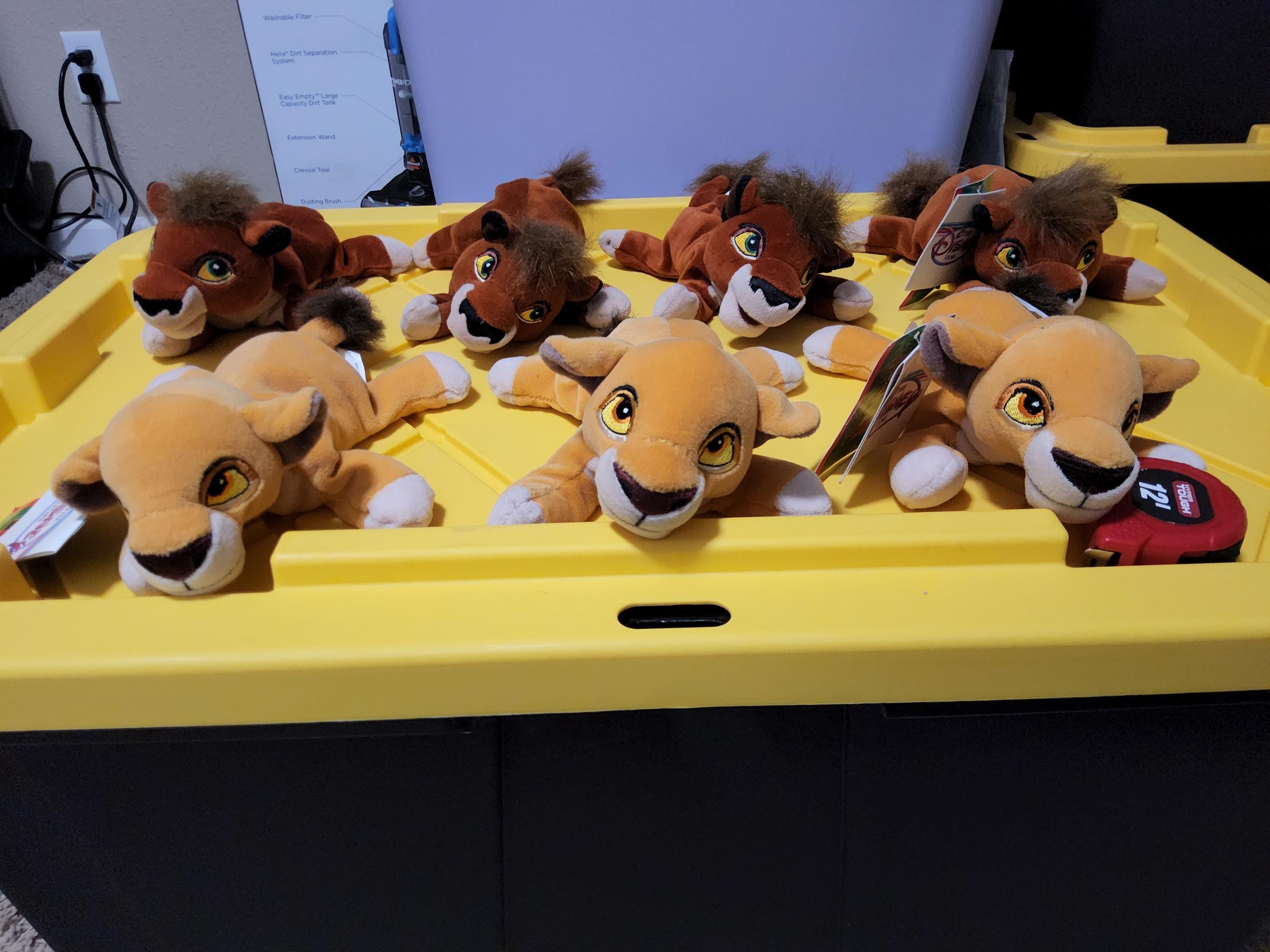 Rare Peluche kiara roi lion range pyjama Disney