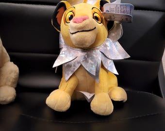 Disney's 100th Simba plush! Please read listing carefully?!