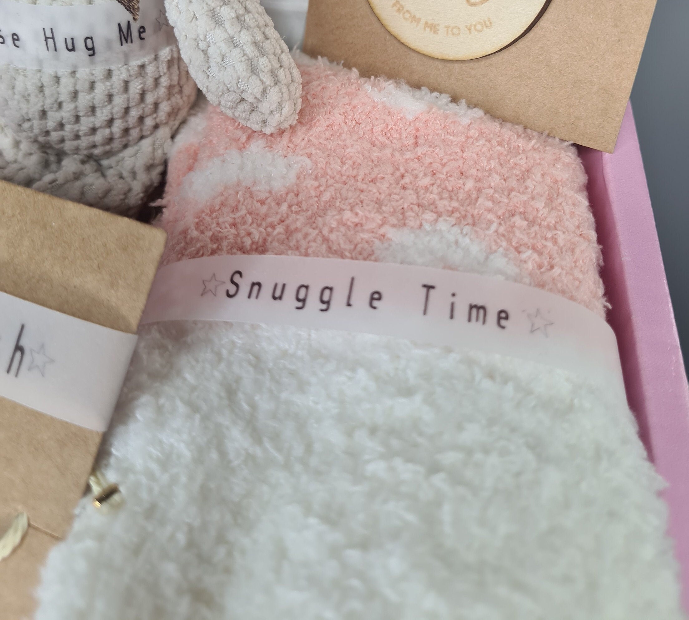 The Sending Hugs Box | Self Care Gift | Pamper Box | Pick Me up | Hug ...