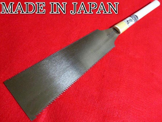 Featured image of post Japanese Carpentry Saw / Japanese wooden architecture, as well as furniture building, cabinet the planes, chisels, knives and saws (not to mention sharpening stones) that the japanese woodworker.