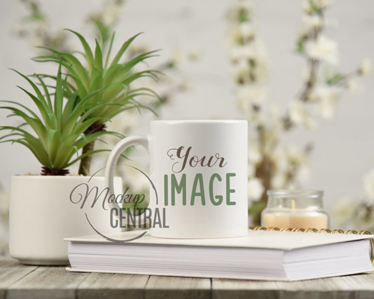 Download Kaffee Glas Tasse Mockup auf Hause Frühlingstisch mit ...