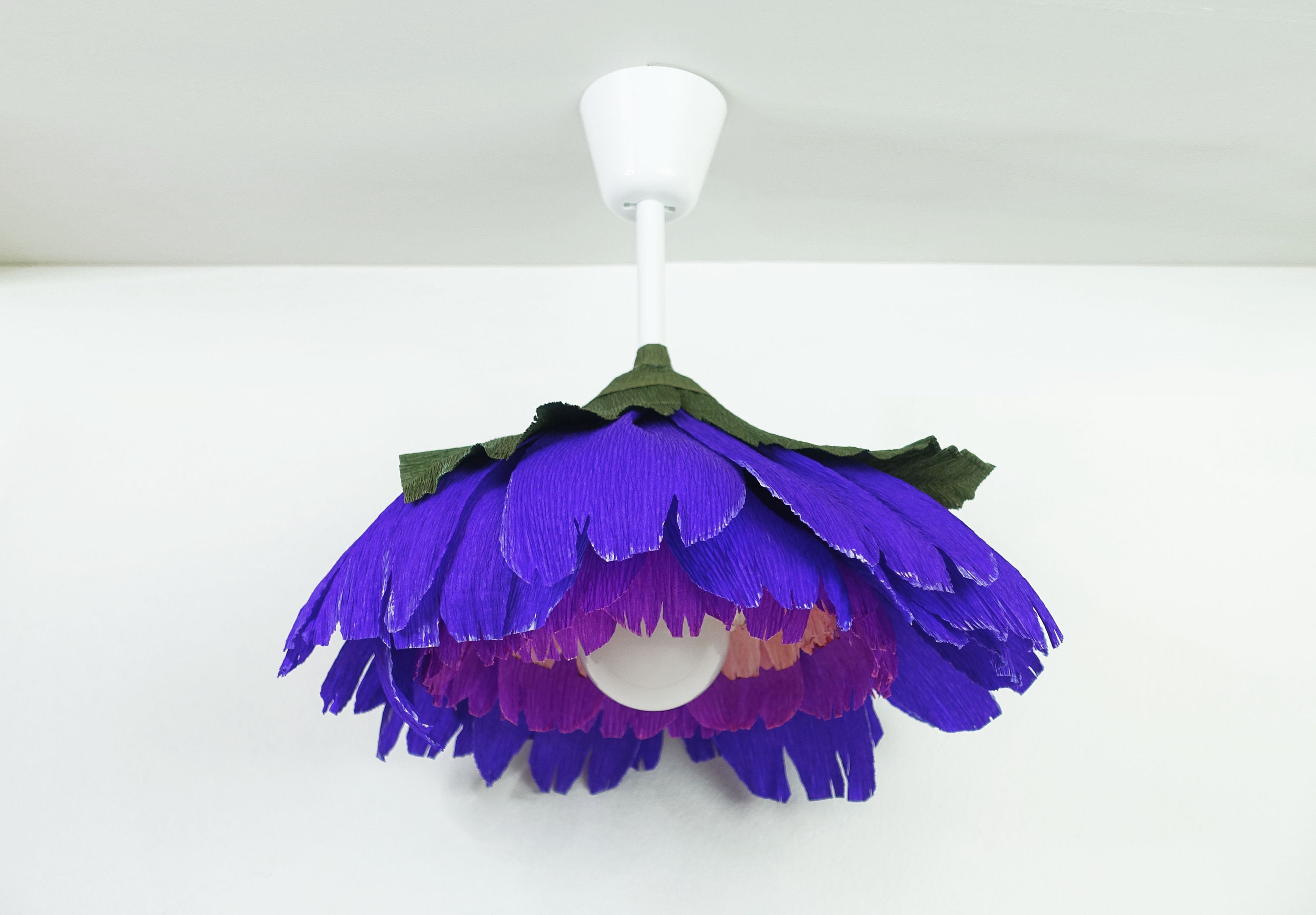 Purple flower lamp deals