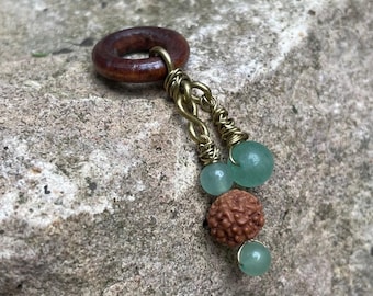Anello con Rudraksha e Avventurina
