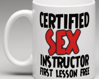 Patch Ricamata Iron-On "Sex Instructor First Lesson Free" – Diametro 7,1 Cm – Adesivo Termoadesivo Per Giacca, Zaino, Borsa