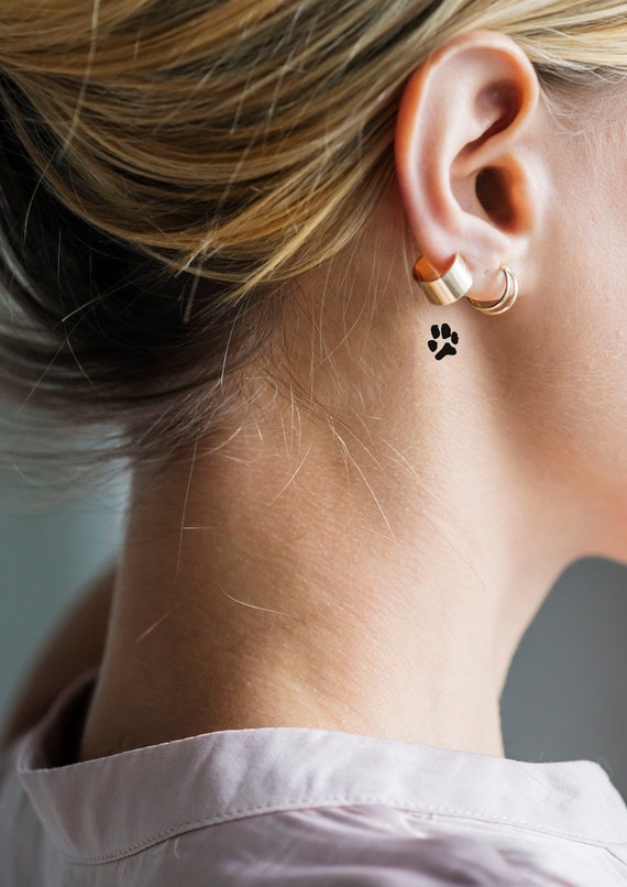 41 Cool Behind the Ear Tattoos for Women  StayGlam