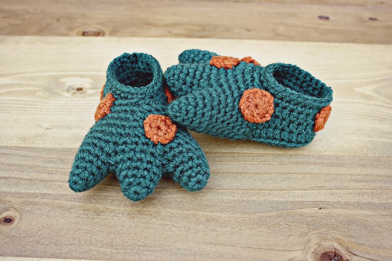 dinosaur baby shoes