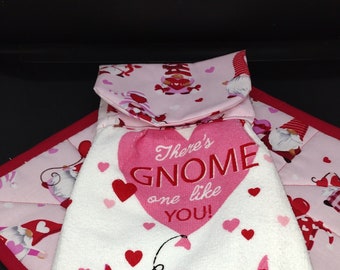 Gnome Like You Potholder Set