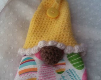 Easter gnome towel topper