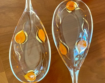 Mid Century Glass Leaf Bowls, Teardrop Snack Bowls with Painted Orange Gold Trim