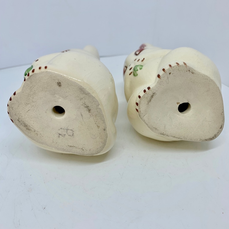 Ceramic Rabbit Salt and Pepper Shaker Set