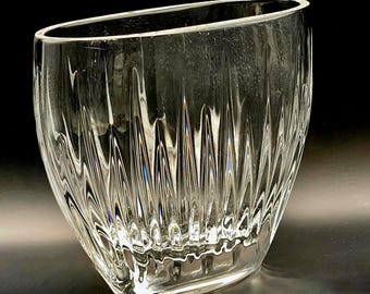 Jarrón de cristal oblongo de 5 pulgadas ROGASKA
