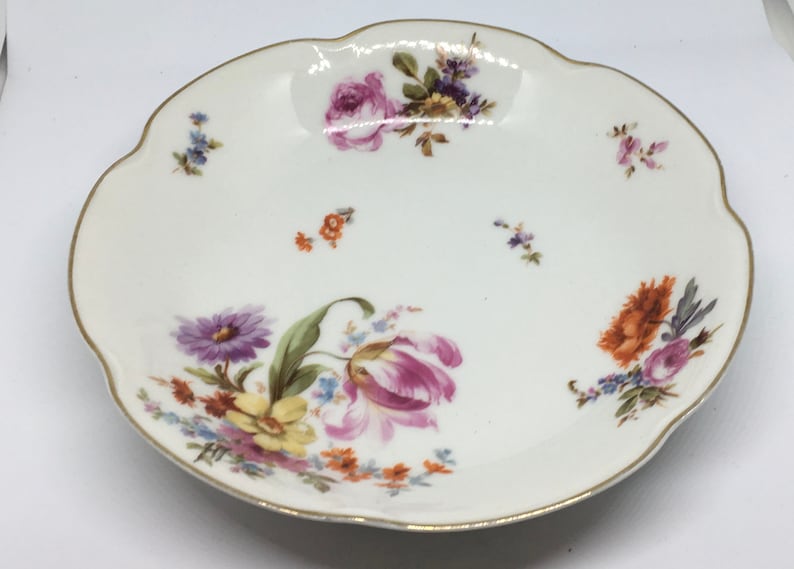 La Salle HAVILAND Shallow Serving Bowl with Wild Flowers designed by Haviland and Co Limoges France Pretty Floral Dinnerware