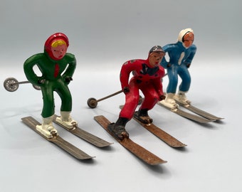 Vintage Barclay Cast Metal Skiers, Winter Scene Dime Store figures