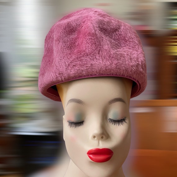 Vintage Pink Faux Fur Cloche Hat, Anne Marie Mid … - image 2