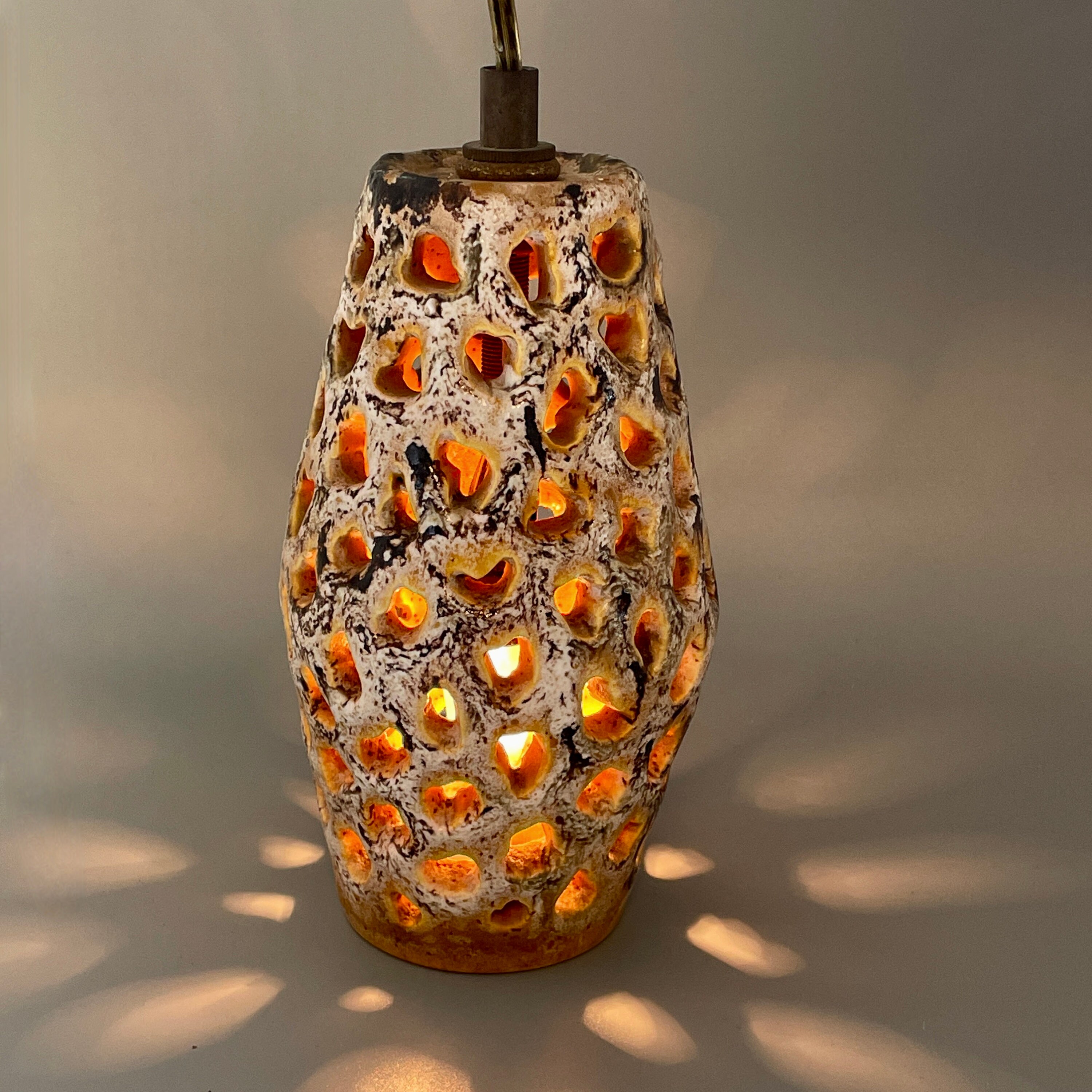 Hanging lava lamp deals