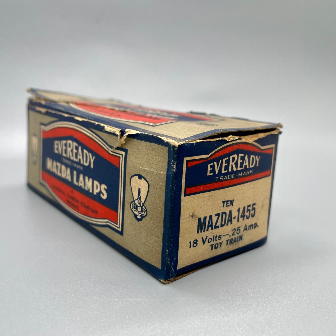 Vintage Mazda 1455 Red and Green Toy Train Light Bulbs in Original Box