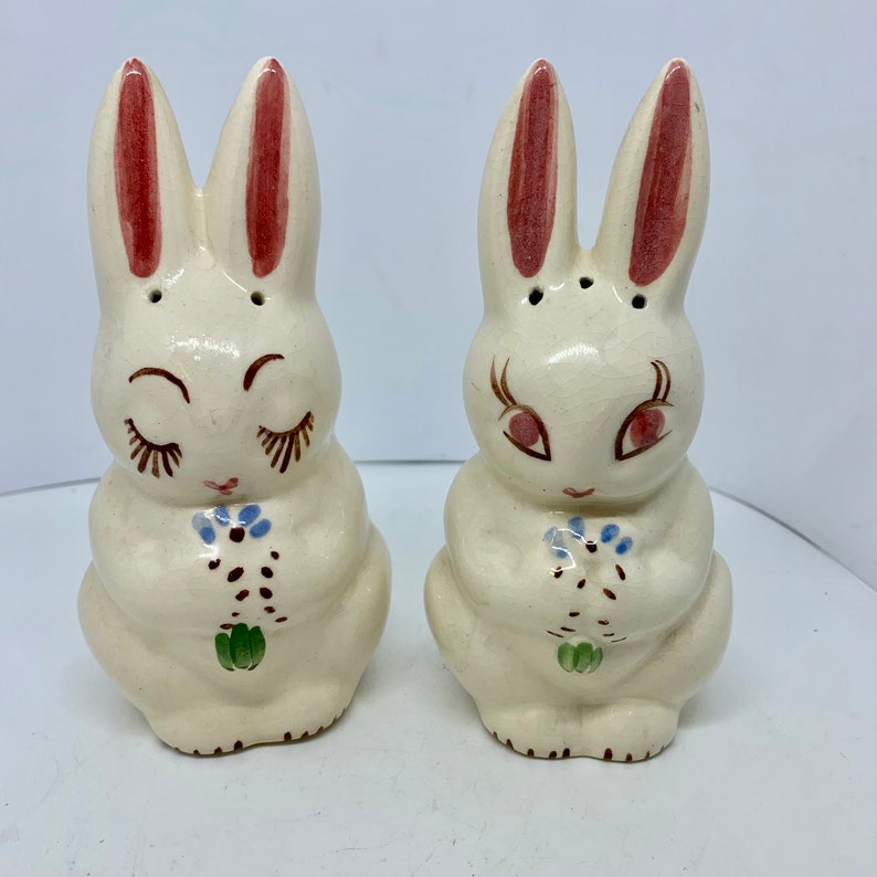 Ceramic Rabbit Salt and Pepper Shaker Set