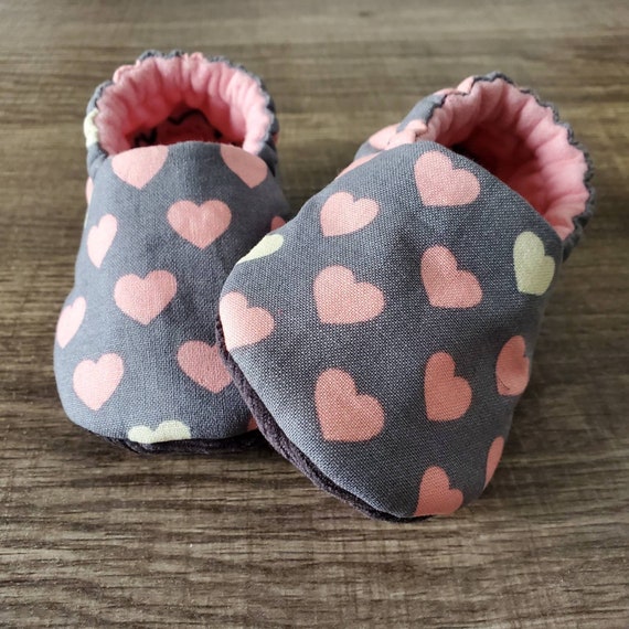 Baby shoes baby girl newborn toddler gift hearts toddler shoes gift baby shower gift baby slippers I Heart U Baby Booties
