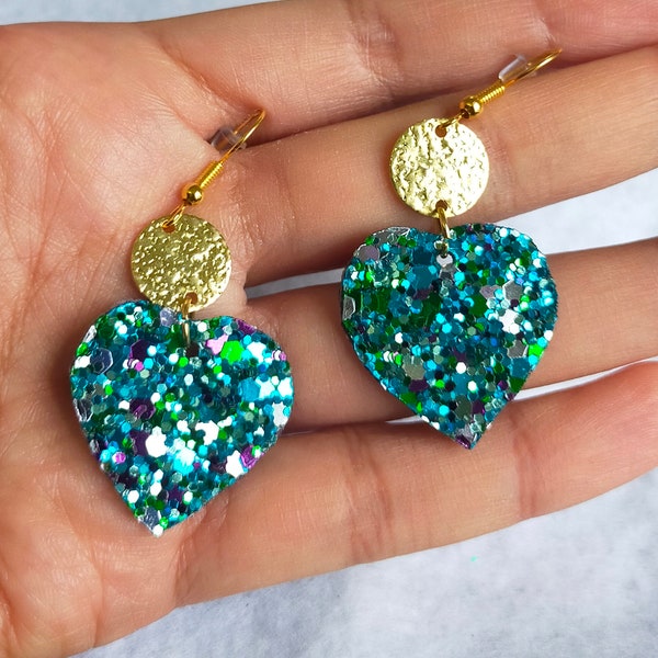 Boucle d'oreille cœur acier inoxydable et paillette | Bijoux pailleté coeur en cuir bleu | Bijou cœur et géométrique, idée cadeau pour femme