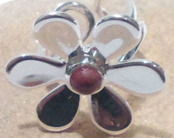 Silver plated Daisy ring, Jasper snakeskin gemstone ring, Adjustable ring