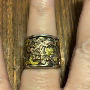 Silver Tone, Antique Flower Ring Size 7