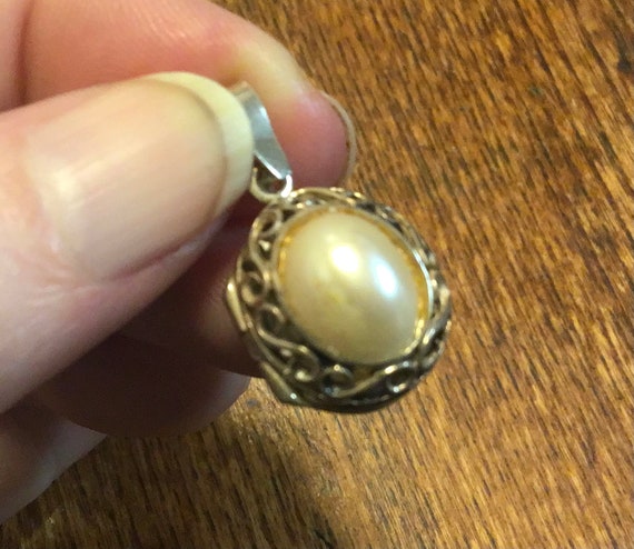 Sterling Faux Pearl Locket - image 2