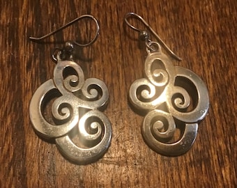 Brighton curly cue earrings