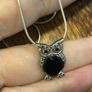Sterling black onyx owl pendant with 17 inch chain