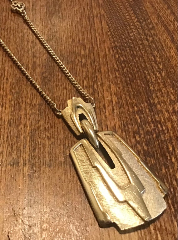 Vintage goldtone necklace 24 inches - image 2