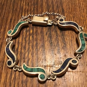 Mexican sterling silver Inlaid malachite Lapis bracelet, 7.5 inches. Signed by the artist.