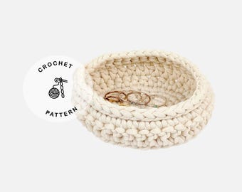 CROCHET Basket Pattern / easy crochet mini basket pattern, jewelry catch-all crochet basket design, instant download pdf / Zola