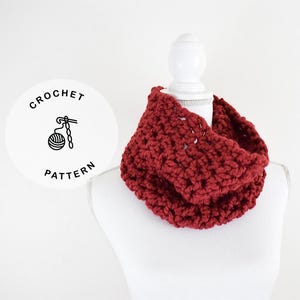 CROCHET Chunky Cowl Pattern / infinity cowl pattern, beginner easy cowl diy (PDF Pattern) // Swedesboro