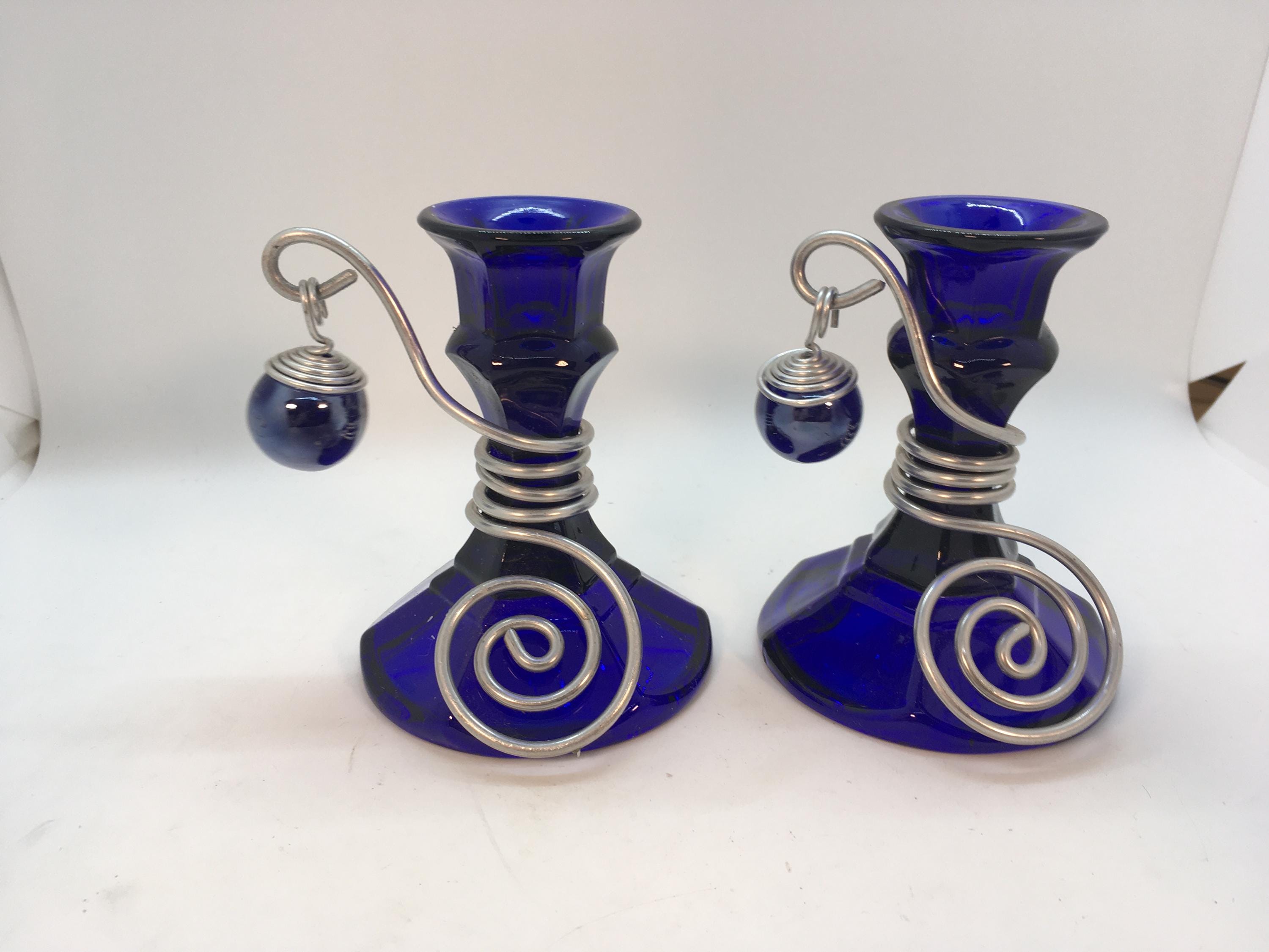 青いガラスのキャンドルホルダー　コバルトブルー　アンティーク　インテリア　置物 ヴィンテージ コバルト ブルー ガラス キャンドルホルダー ペア