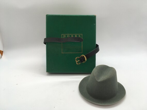 Vintage Dobbs Fifth Avenue Salesman 