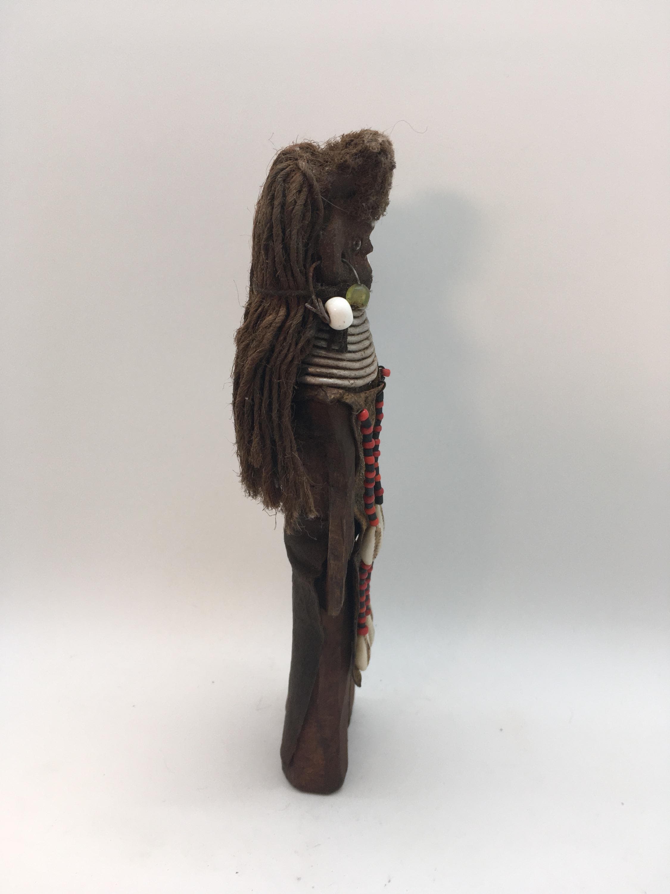 ヴィンテージアフリカンフォークアート木製人形像 - 高さ7.5インチ (S1