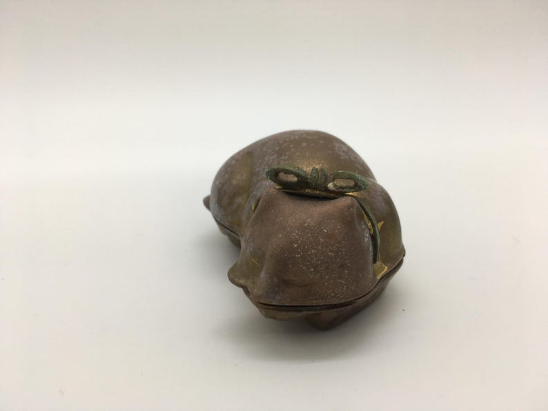 Metal Sleeping Cat Pill Box image 2