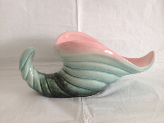 1950s Hull Teal and Pink Cornucopia Ceramic Planter