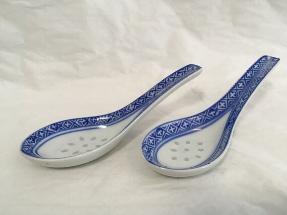 s Porcelain Blue White Detail Chinese Translucent Rice Grain Soup Spoon