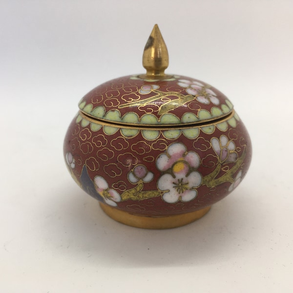 Vintage Chinese Cloisonne Small Covered Dish ~ 2" Tall x 2.25" Across