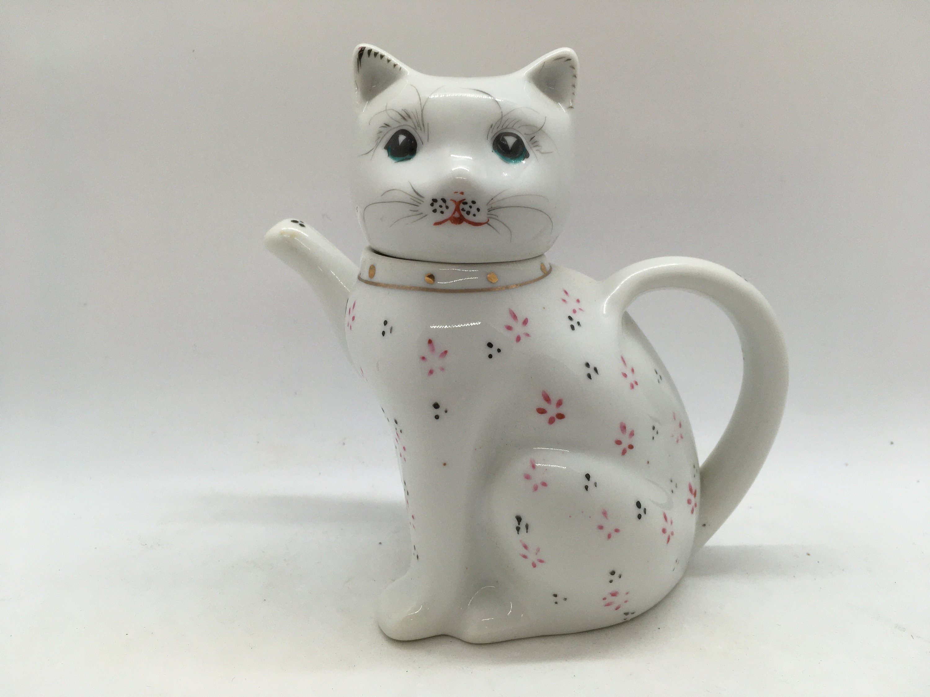 VIA Kitty Cat Whistling Tea Kettle Lid Spout Hole Porcelain 