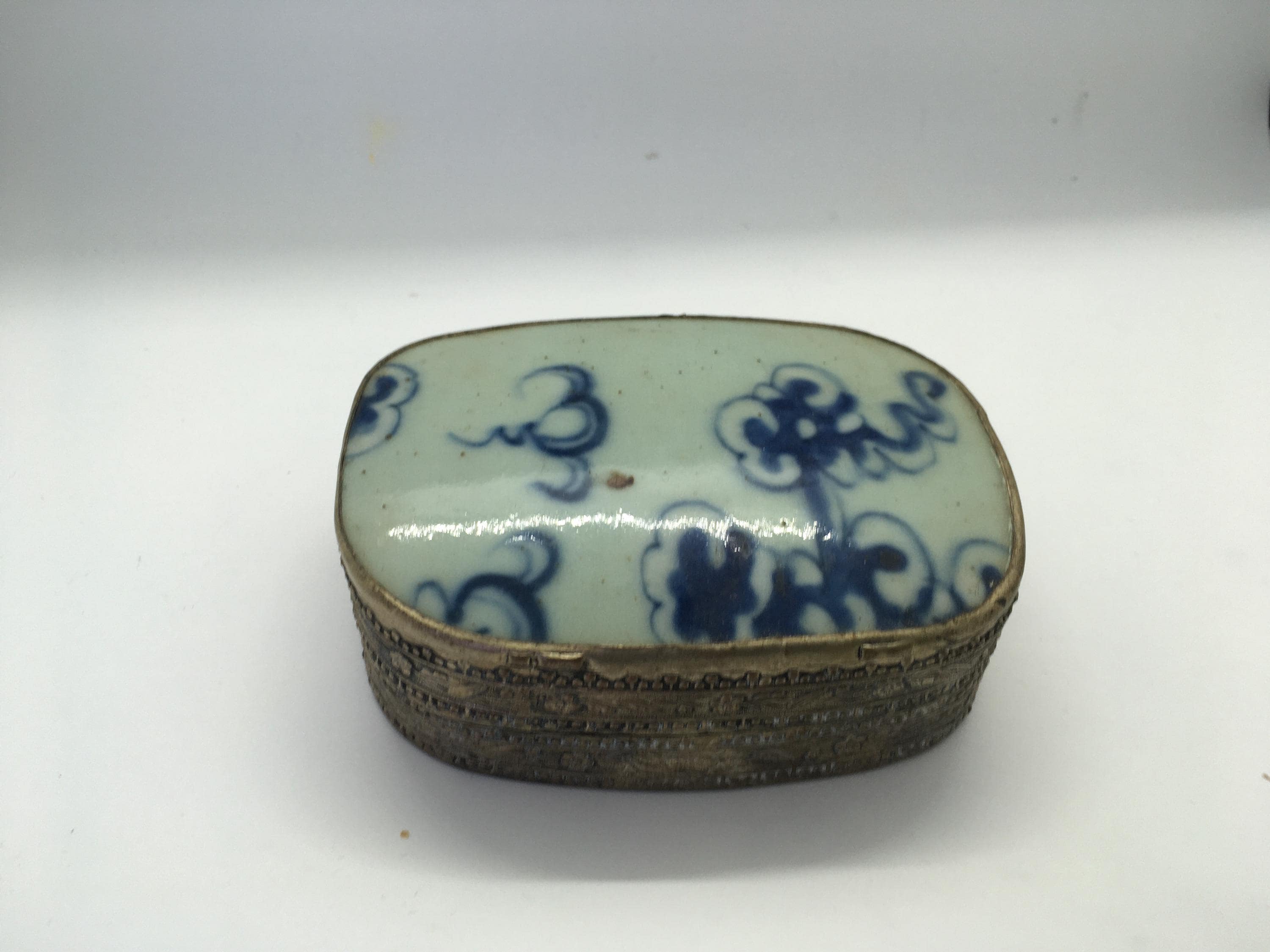 中国の青白磁の破片の小物入れ - Etsy 日本