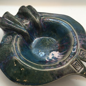 Vintage 1989 Art Pottery Spaceship Shaped Brutalist Style Bowl ~ Signed &quot;SLN&quot; (J1)