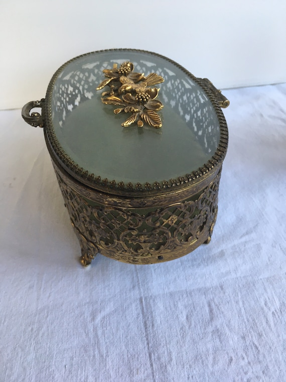 Vintage Large Hollywood Regency Style Ormolu Cask… - image 3